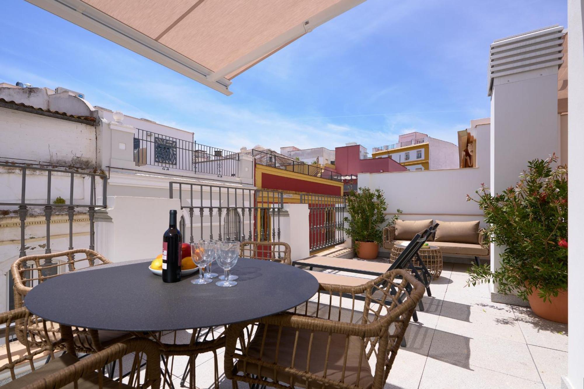 Naranjas Y Limones, By Homing U Aparthotel Sevilla Kültér fotó